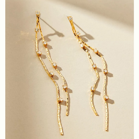 Anthropologie Jewelry - Anthropologie Wispy Sparkle Drop Earrings